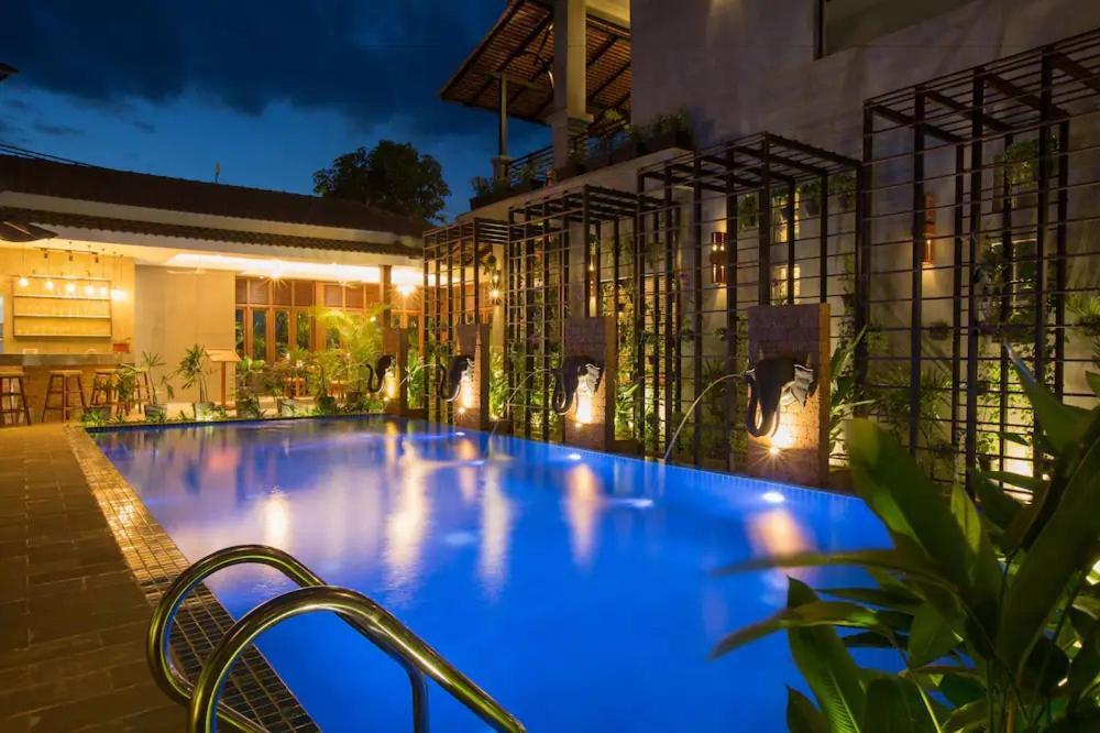 Grange Hotel Siem Reap Ngoại thất bức ảnh
